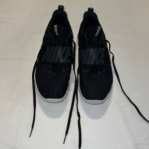 Women’s Nike Renew in Season TR 9 - Size 7.5